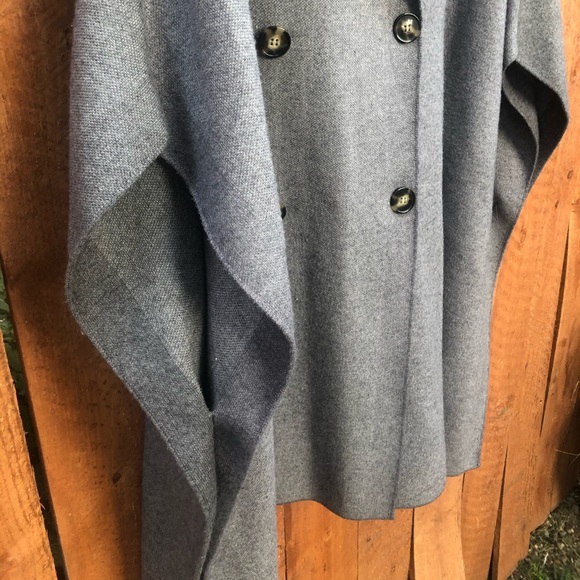 Zara Knit Cape Poncho Faux Fur Collar SMALL - Picture 10 of 13